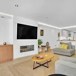 Casa Adriana - Marbellamar Modern Townhouse By Finest Марбелья