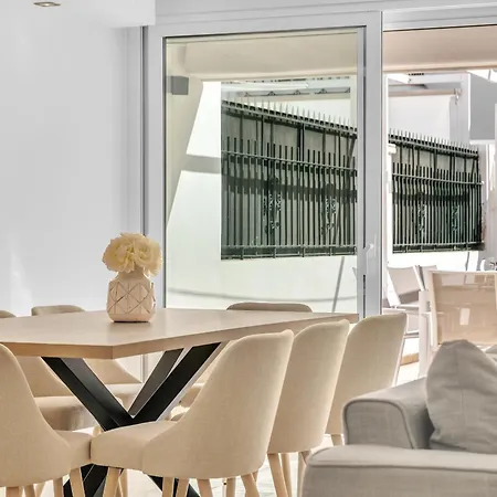 Casa Adriana - Marbellamar Modern Townhouse By Finest 別荘