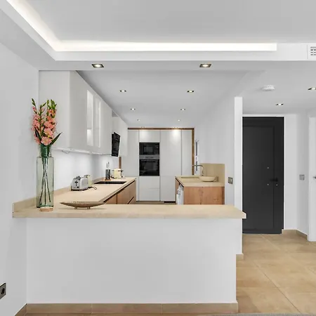 Casa Adriana - Marbellamar Modern Townhouse By Finest 別荘