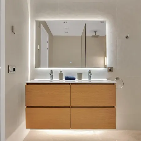 Casa Adriana - Marbellamar Modern Townhouse By Finest 別荘 *