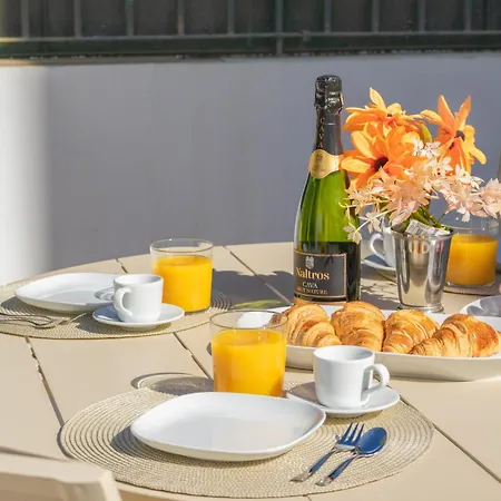 Casa Adriana - Marbellamar Modern Townhouse By Finest *