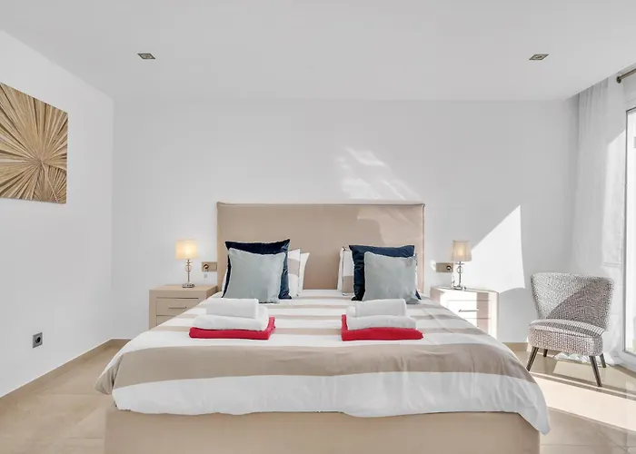 Casa Adriana - Marbellamar Modern Townhouse By Finest Semesterbostad