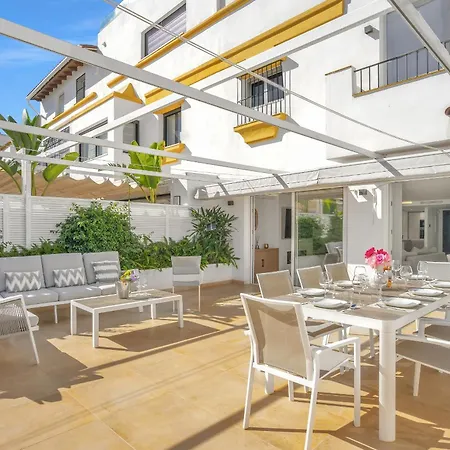 Casa Adriana - Marbellamar Modern Townhouse By Finest