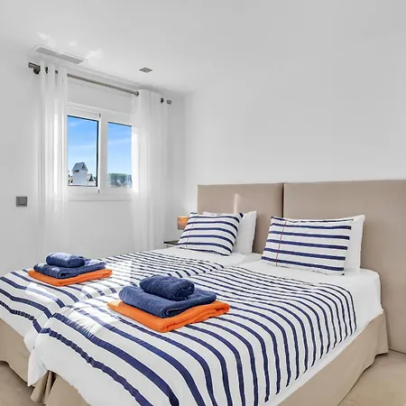 Casa Adriana - Marbellamar Modern Townhouse By Finest *