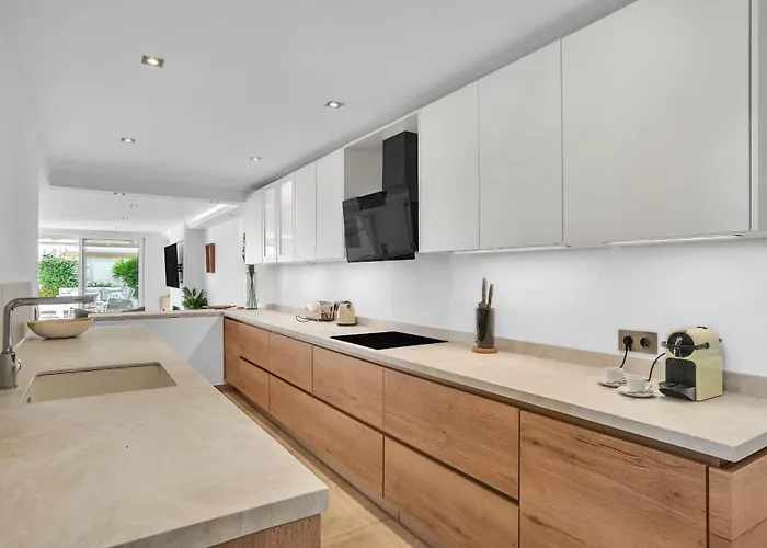 Casa Adriana - Marbellamar Modern Townhouse By Finest Nyaraló Marbella