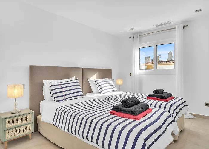 Casa Adriana - Marbellamar Modern Townhouse By Finest * Marbella