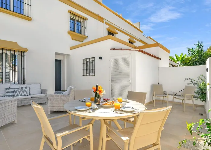 Casa vacanze Casa Adriana - Marbellamar Modern Townhouse By Finest Marbella
