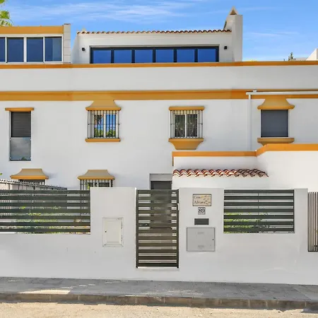 Casa Adriana - Marbellamar Modern Townhouse By Finest