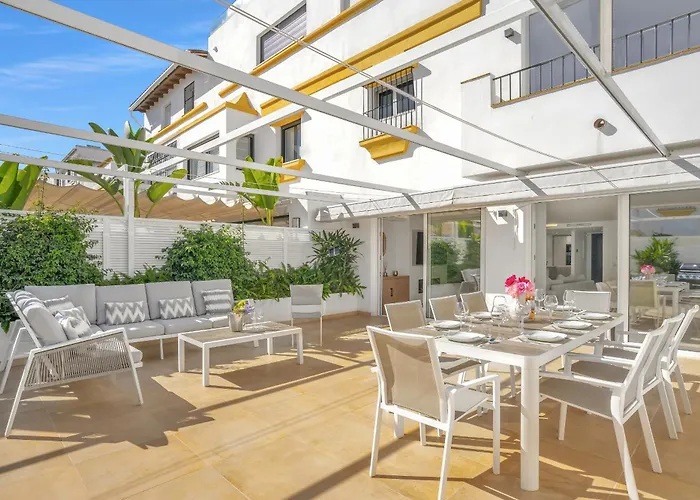 Casa Adriana - Marbellamar Modern Townhouse By Finest