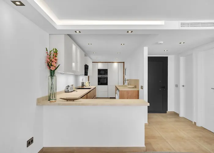 Casa Adriana - Marbellamar Modern Townhouse By Finest 別荘