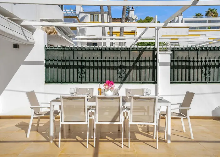 Casa Adriana - Marbellamar Modern Townhouse By Finest *